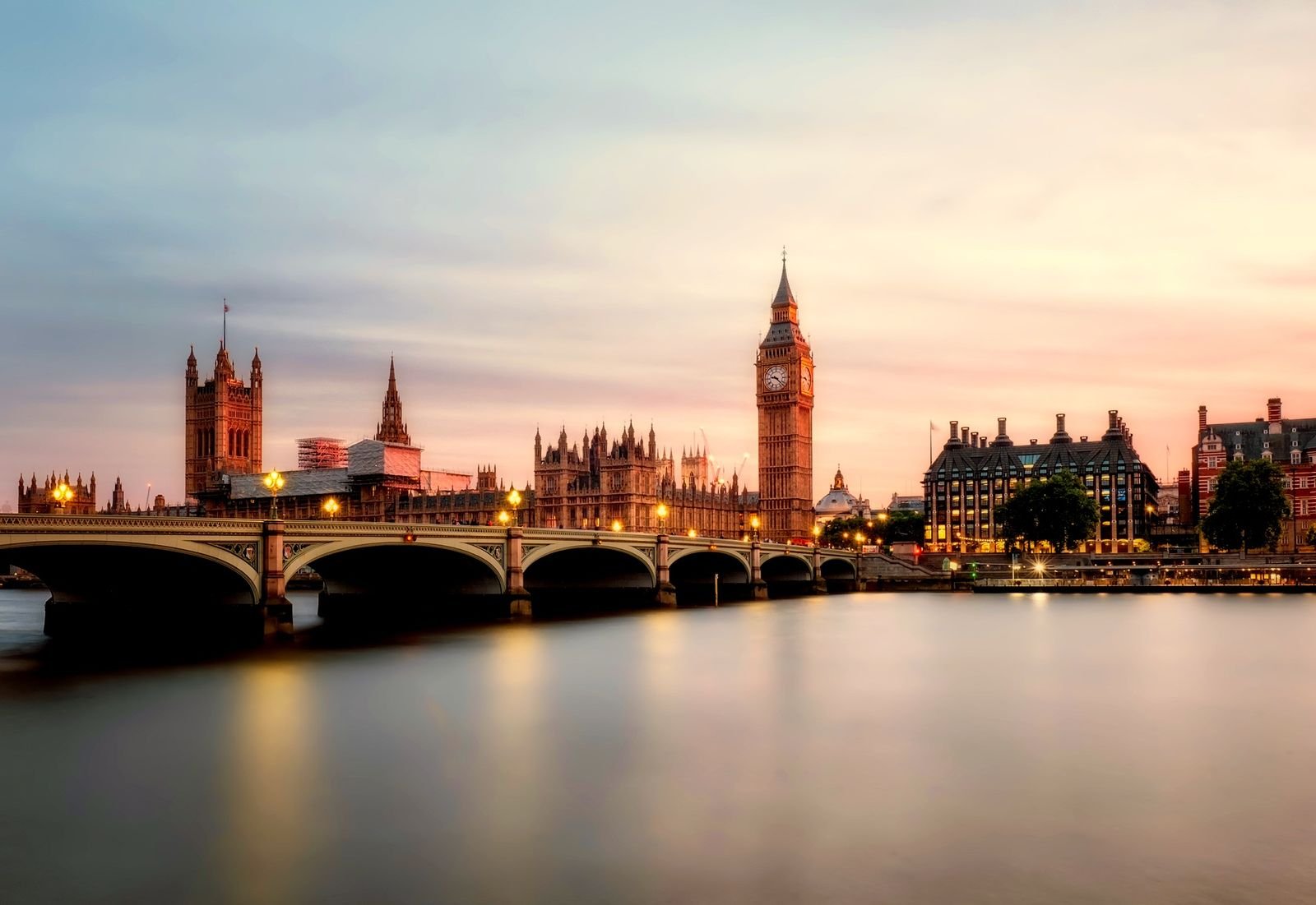 IPTV for UK Households: What to Consider Before Switching